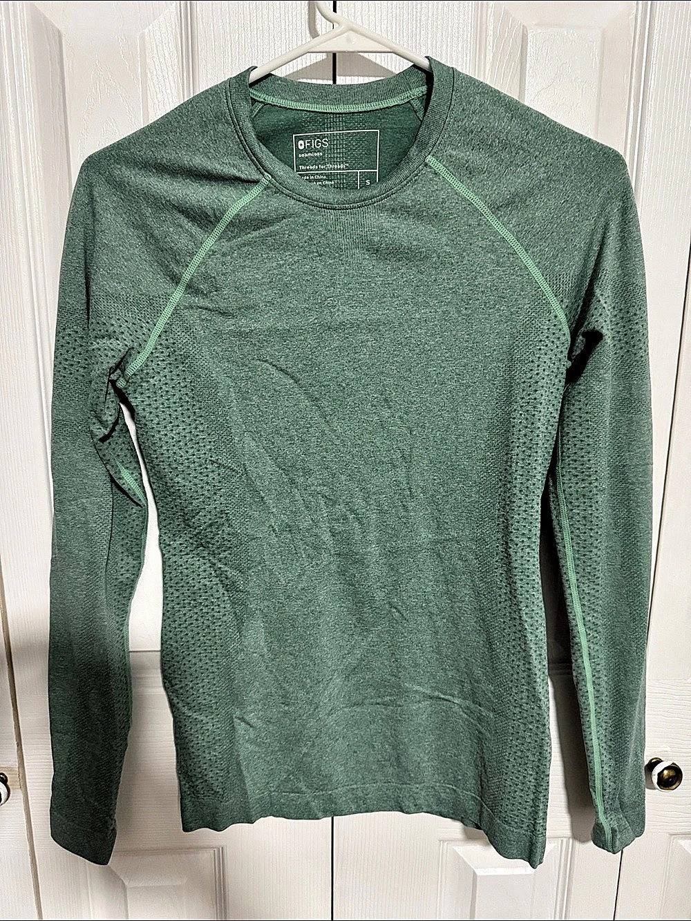FIGS Salta Seamless Long-Sleeve Underscrub Green Small